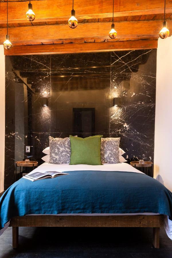 Central Cape Town, Stylish Home, With Private Courtyard المظهر الخارجي الصورة