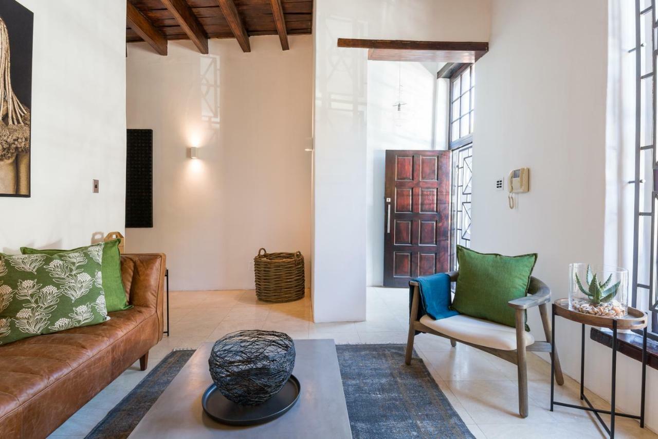 Central Cape Town, Stylish Home, With Private Courtyard المظهر الخارجي الصورة